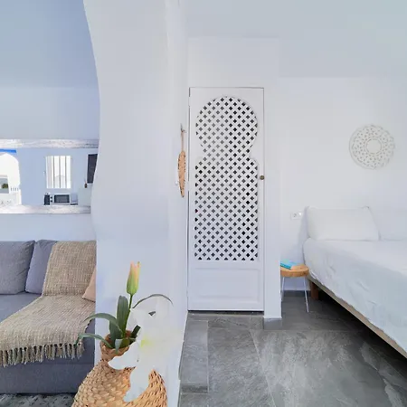 Andaluz Salt Pool Bliss Villa